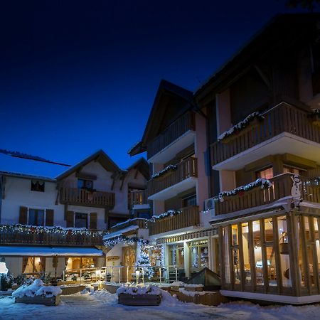 Logis Hotel Gai Soleil Samoens Bagian luar foto