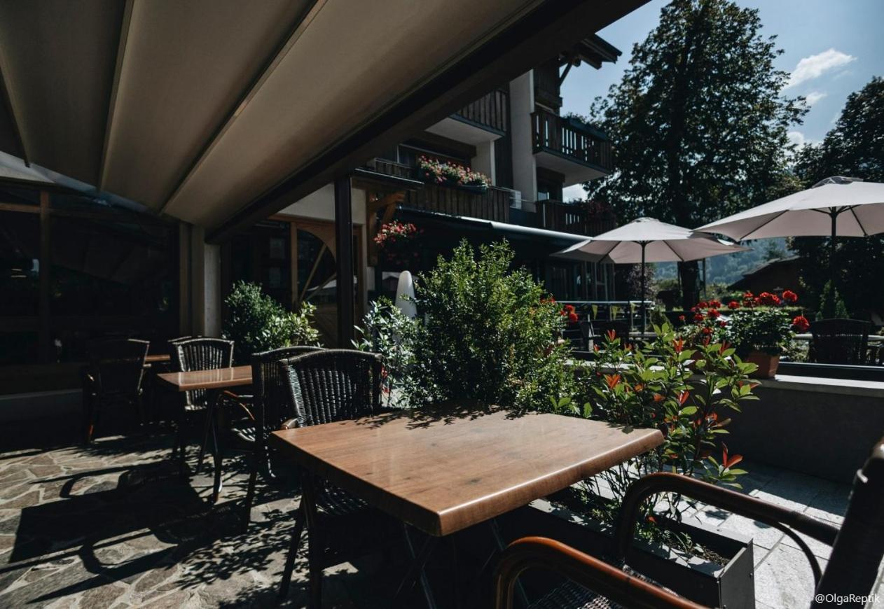 Logis Hotel Gai Soleil Samoens Bagian luar foto