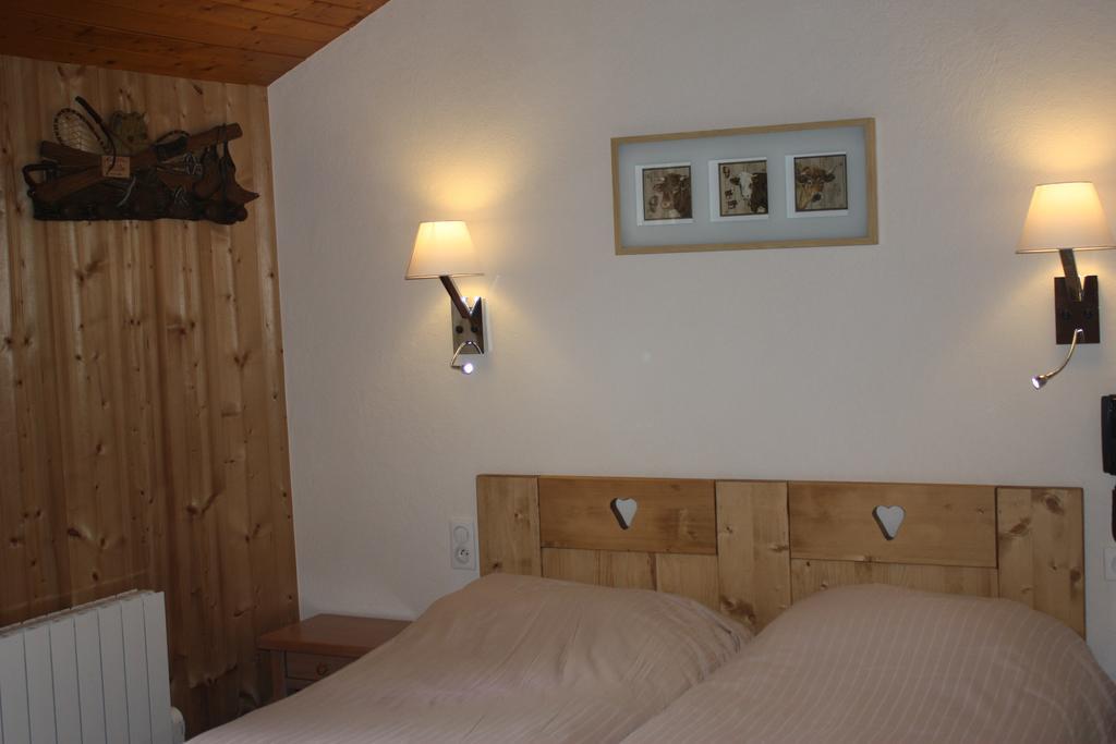 Logis Hotel Gai Soleil Samoens Bagian luar foto