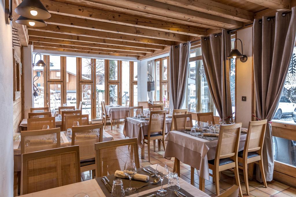 Logis Hotel Gai Soleil Samoens Bagian luar foto