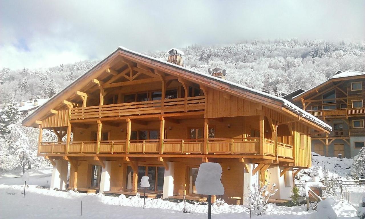 Logis Hotel Gai Soleil Samoens Bagian luar foto